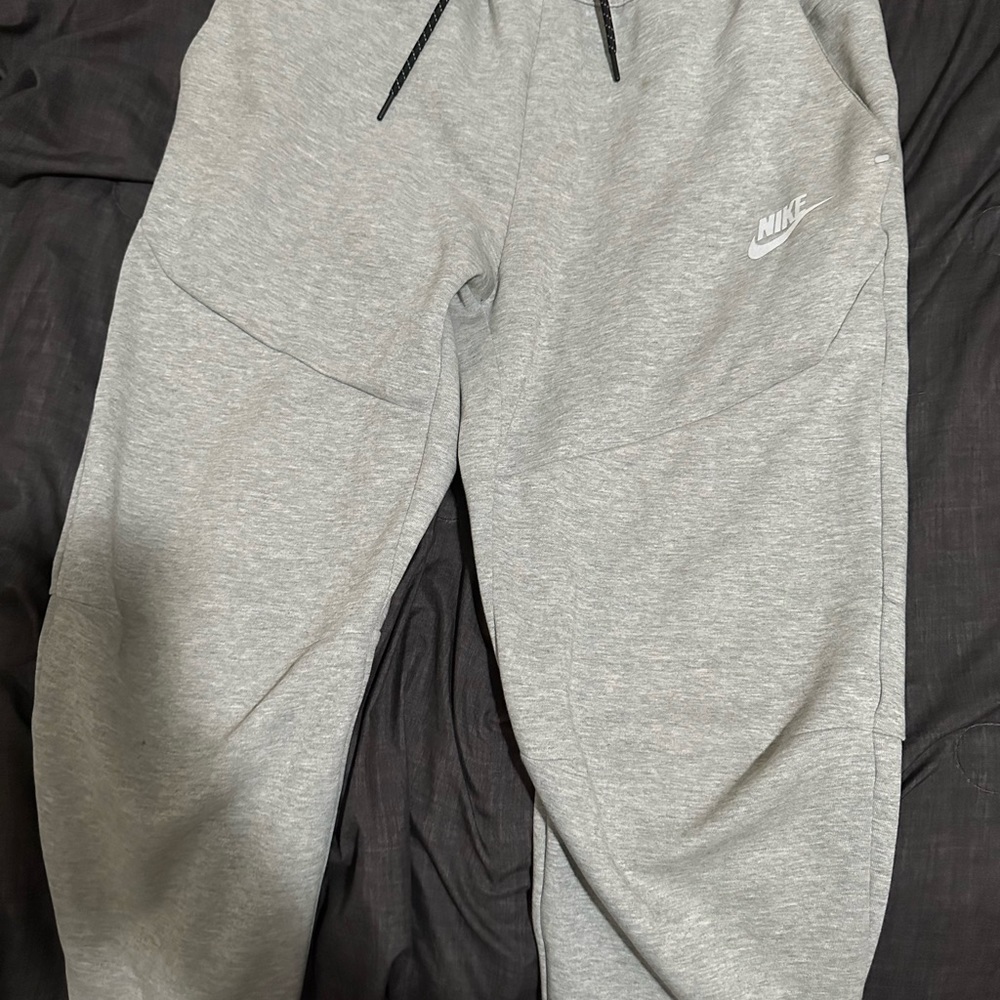 Nike tech